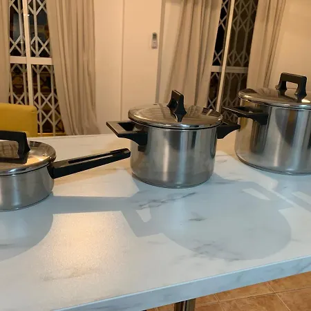 Apartament 2-bedroom Sunny Flat Malaga