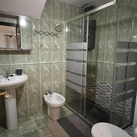Apartament 2-bedroom Sunny Flat *