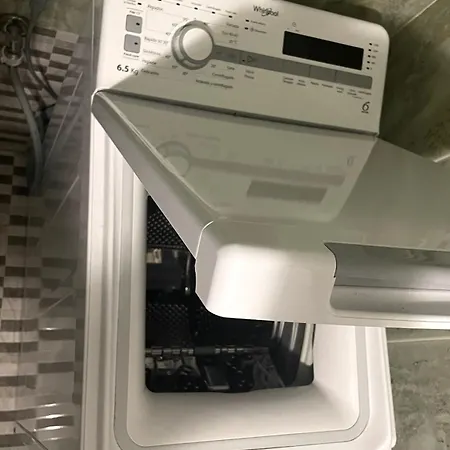 2-bedroom Sunny Flat *